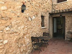 Casa rural para 20 personas en Almendros, Cuenca.